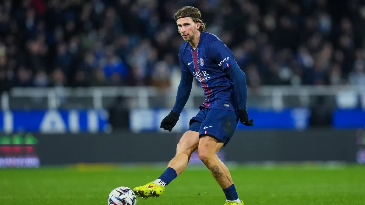 «Я думаю, це частина нашої гри»: Забарний зробив заяву після важкої перемоги ПСЖ у Лізі 1