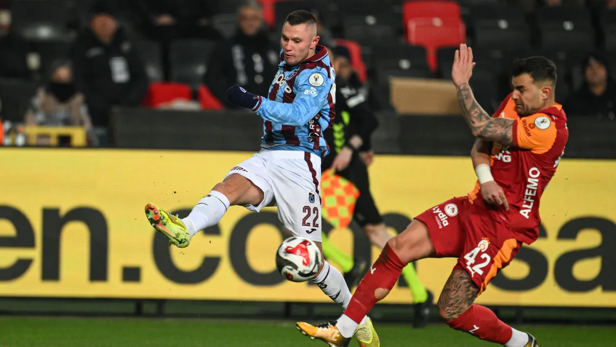 Батагов та Зубков отримали погром від Галатасарая: Трабзонспор гучно вилетів із Суперкубка Туреччини