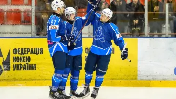 Сокіл розгромив новачка чемпіонату України з хокею в матчі з 9-ма шайбами: турнірна таблиця