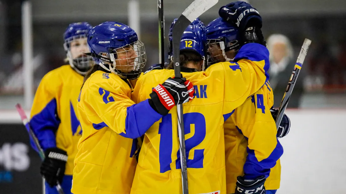 Тріумфальний старт у Гонконгу: жіноча збірна України з хокею обіграла Мексику в першому матчі ЧС-2026