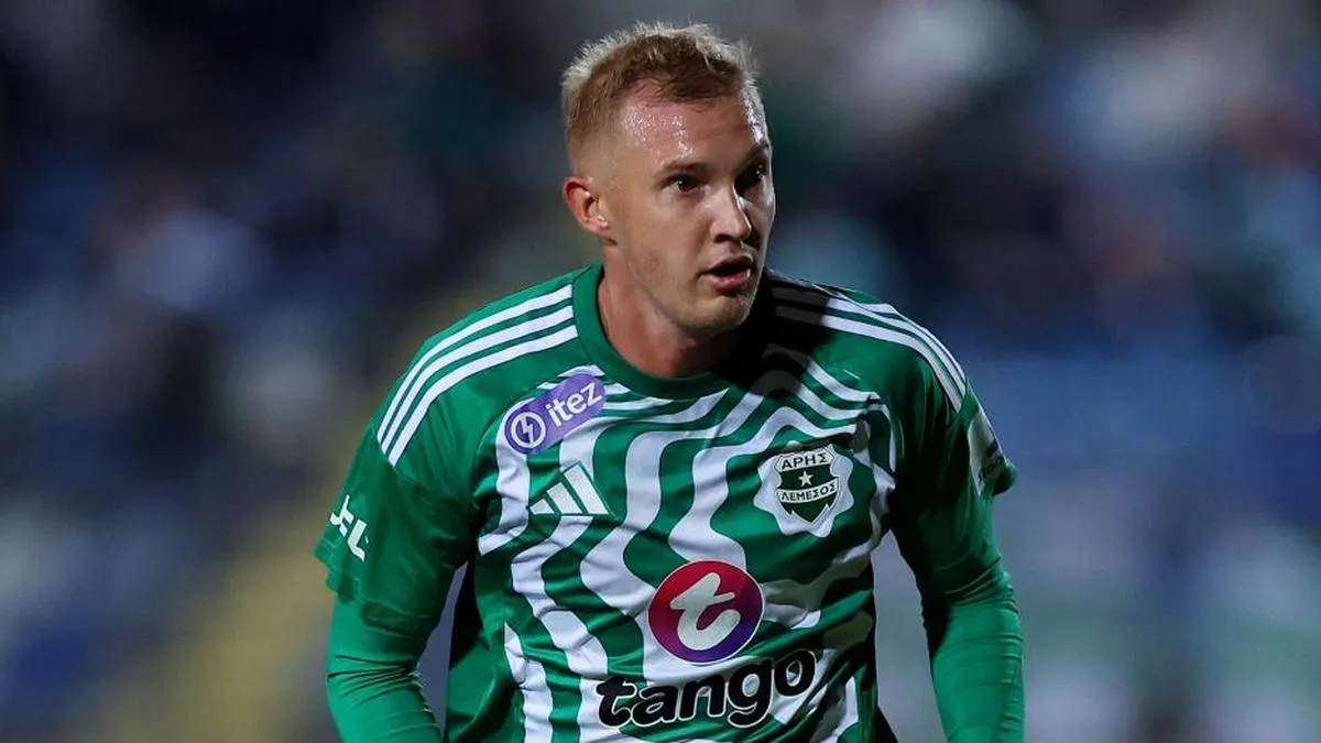 Головний тренер Аріса випустив Коваленка на заміну у чемпіонаті Кіпру: все завершилося розгромом