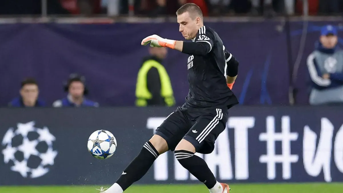 «Він пропустив три голи»: Алонсо сказав все, що думає про Луніна після першого матчу українця за Реал в сезоні