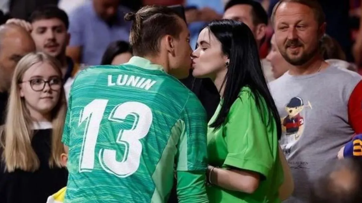  Дружина Луніна показала, як їхній син підтримував голкіпера Реала: наймиліше відео, яке ви сьогодні бачили