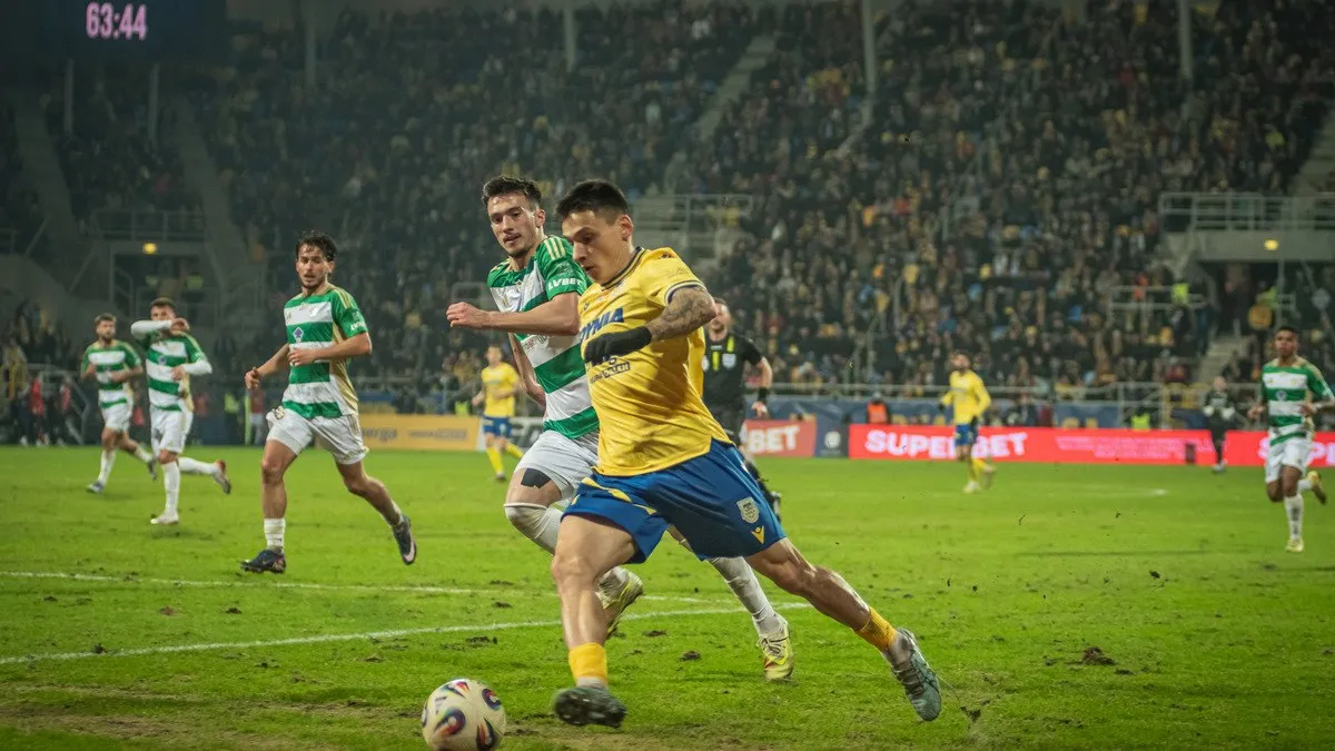 «В деяких клубах то має місце»: Русин зізнався, як насправді до нього ставляться у Польщі