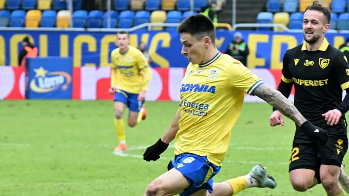 Русин забив гол та вирвав перемогу для Арки: команда українського форварда здійснила камбек