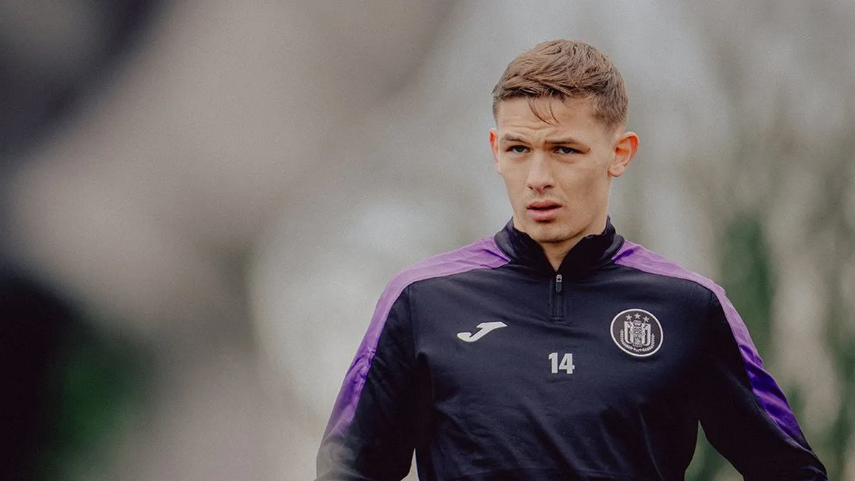 «Навіть схожі риси обличчя»: головний тренер Андерлехта сказав, якого українського гравця йому нагадує Сікан