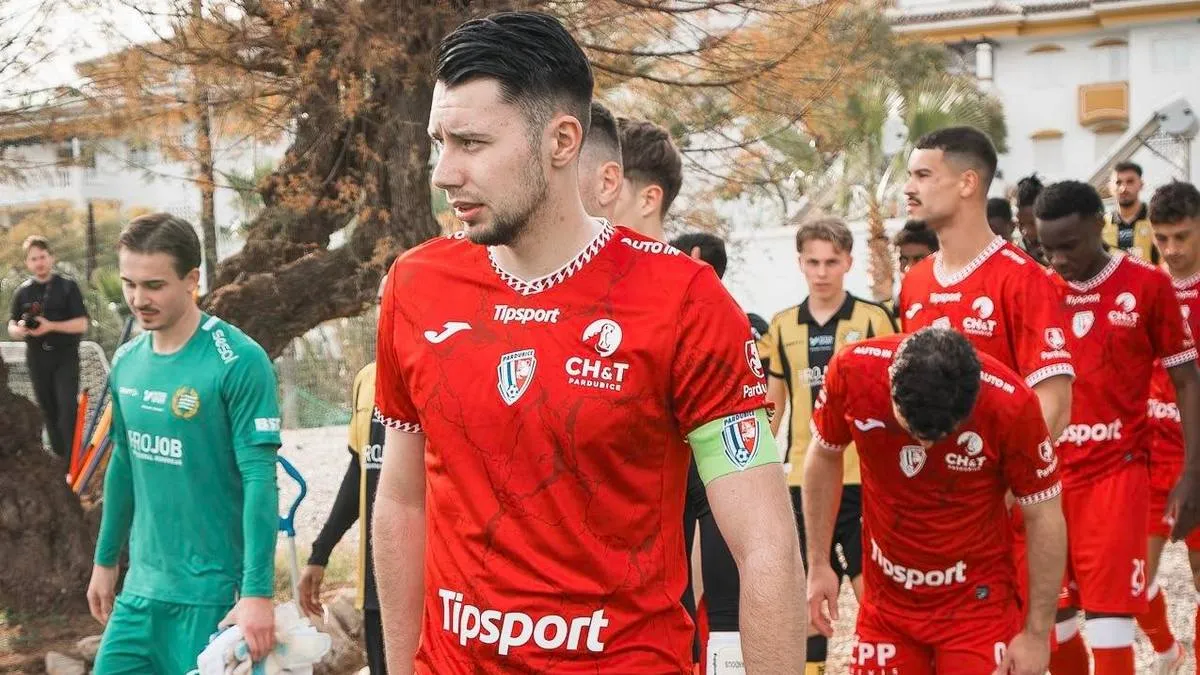 Слюбик прокоментував рекордний трансфер до Пардубіце: як захисник пішов з Руху