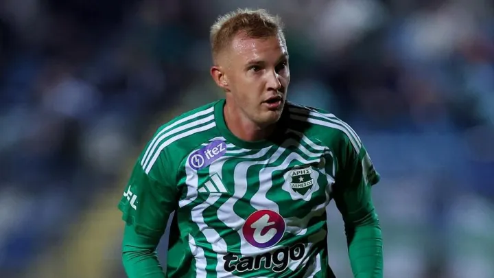 Коваленко офіційно знайшов нову команду: український хавбек став гравцем Олімпіакоса, але є нюанс