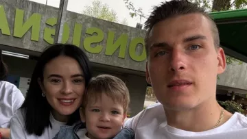 Миле відео Луніна з сином злякало фанатів українця: що вболівальники побачили у ролику голкіпера Реала