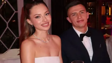 У чорній сукні біля історичного палацу в Мілані: дружина Трубіна опублікувала стильні кадри
