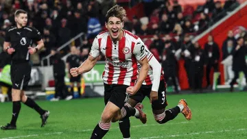 Ярмолюк забив дебютний гол за Брентфорд: клуб АПЛ виступив із заявою про хавбека з України