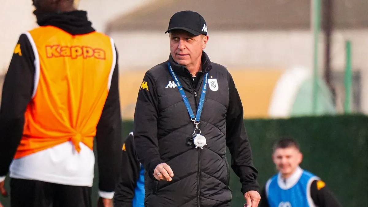 «Потрапити туди й зіграти лише раз – нецікаво»: Вернидуб не хоче виходити з Нефтчі в єврокубки заради галочки