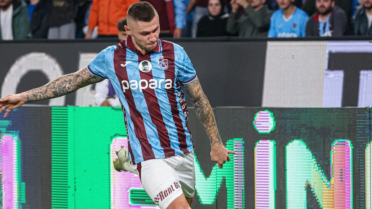 Зубков і Сікан відіграли матч за Трабзонспор у Туреччині: які оцінки отримали українські футболісти