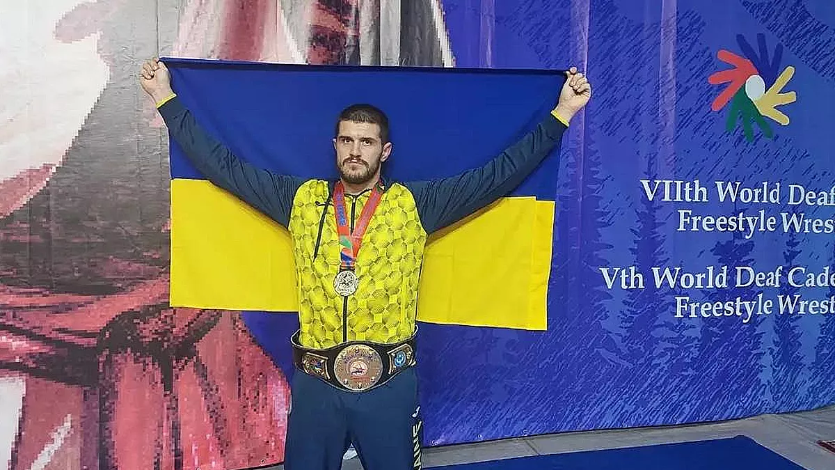 Антипенко став чемпіоном світу: українець добув золоту нагороду з вільної боротьби