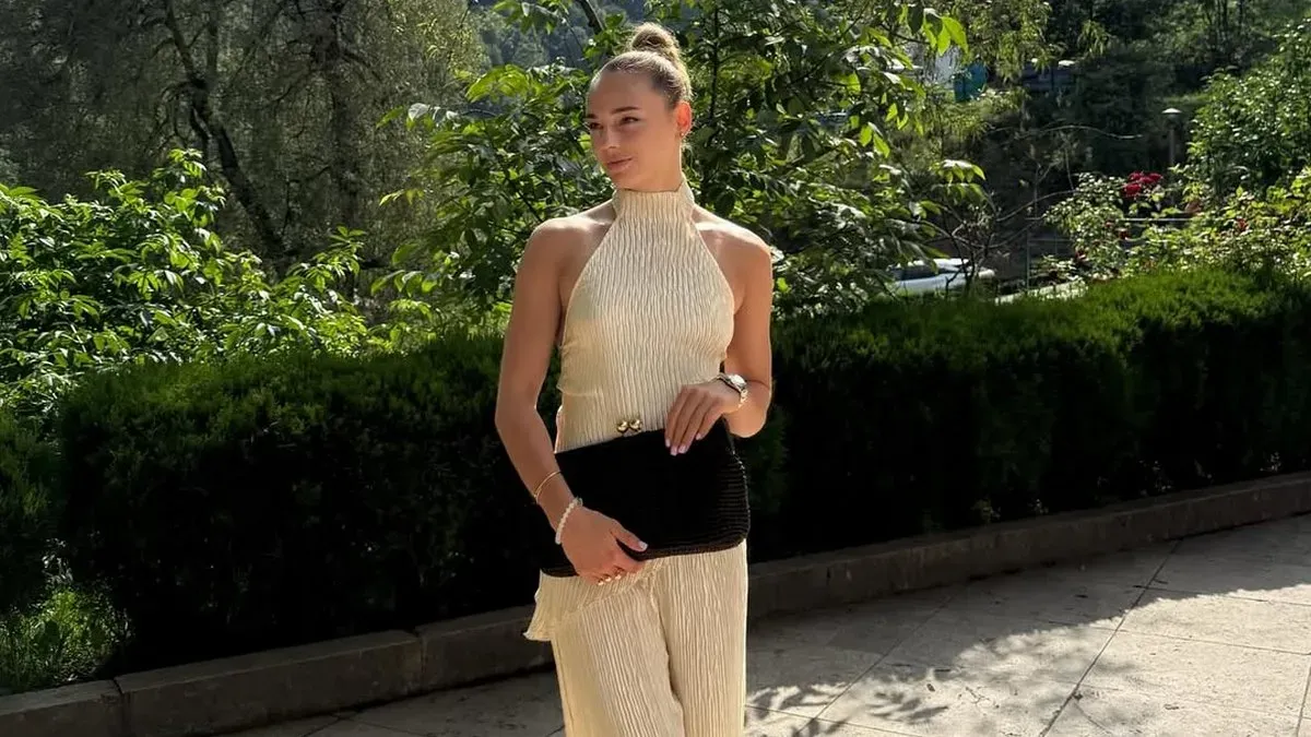 Стильний образ в елегантній сукні: зіркова дзюдоїстка Білодід вразила шанувальників своїм луком