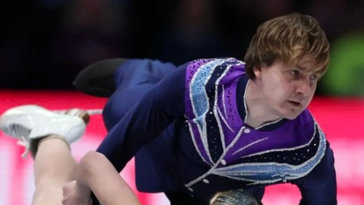 «Наче не підпадають під санкції»: український фігурист Даренський показав тризуб ЗСУ на ковзанах перед ЧС