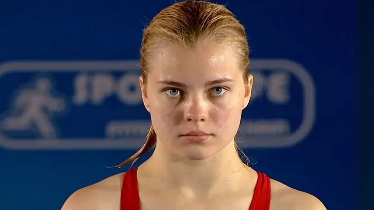 Змінила громадянство і насміхається над українцями: скандальна Лискун зробила фото на фоні символів Росії