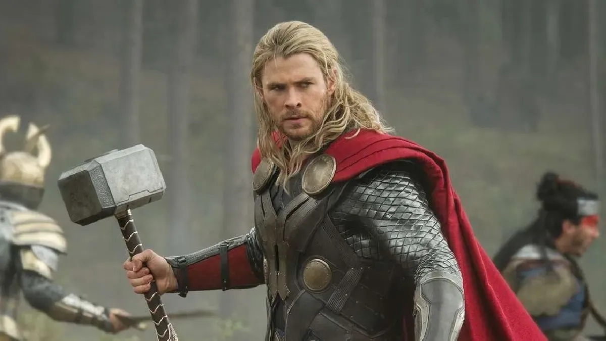 Кріс Хемсворт показав тренування з ММА: зірка Marvel раніше заявляв про бажання провести бій