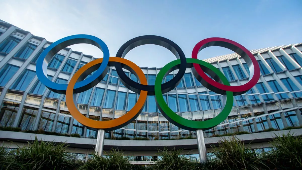 МОК виніс вердикт щодо незаконного рішення росії: їх олімпійський комітет чекає суворе покарання