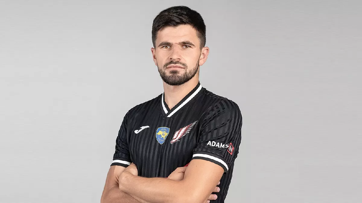 Микитюк отримав перелом стопи: гравець збірної України більше не зіграє у нинішньому році
