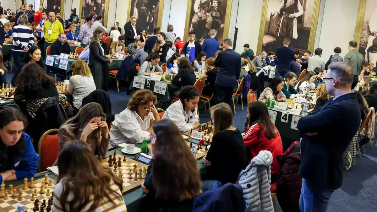 Збірна України з шахів програла Угорщині на ЧЕ-2023: наші дівчата ледве тримаються у верхній половині таблиці