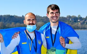 Україна здобула дві перепустки на Олімпіаду в академічному веслуванні: хто виступить у Парижі