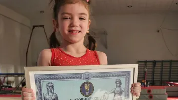 Зробила неможливе 430 разів поспіль: 6-річна українка вразила світ неймовірним спортивним рекордом