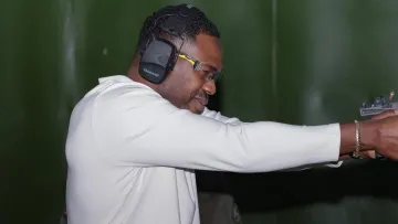 Легенда UFC «побився» з Кадировим і придбав нерухомість у Чечні: американець зганьбився у Грозному