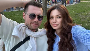 Мілевський опублікував фото своєї коханої: як виглядає дівчина ексзірки Динамо – фото