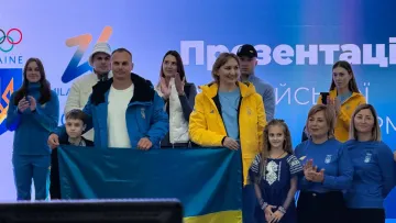 100 днів до Олімпіади-2026: НОК України презентував форму, у якій наші спортсмени боротимуться за медалі