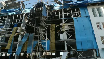 «Спорт продовжує жити, незважаючи на всі спроби його знищити»: окупанти зруйнували арену в Сумах