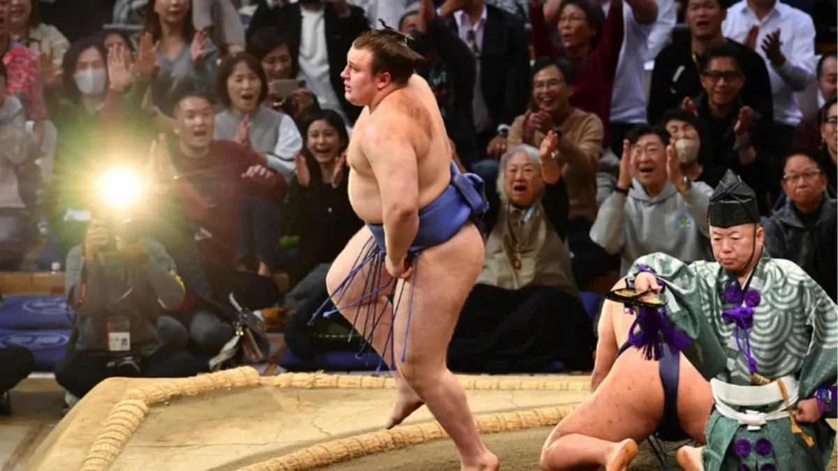 Українська зірка сумо запалив у Японії: борець тріумфував на турнірі Kyushu 2025