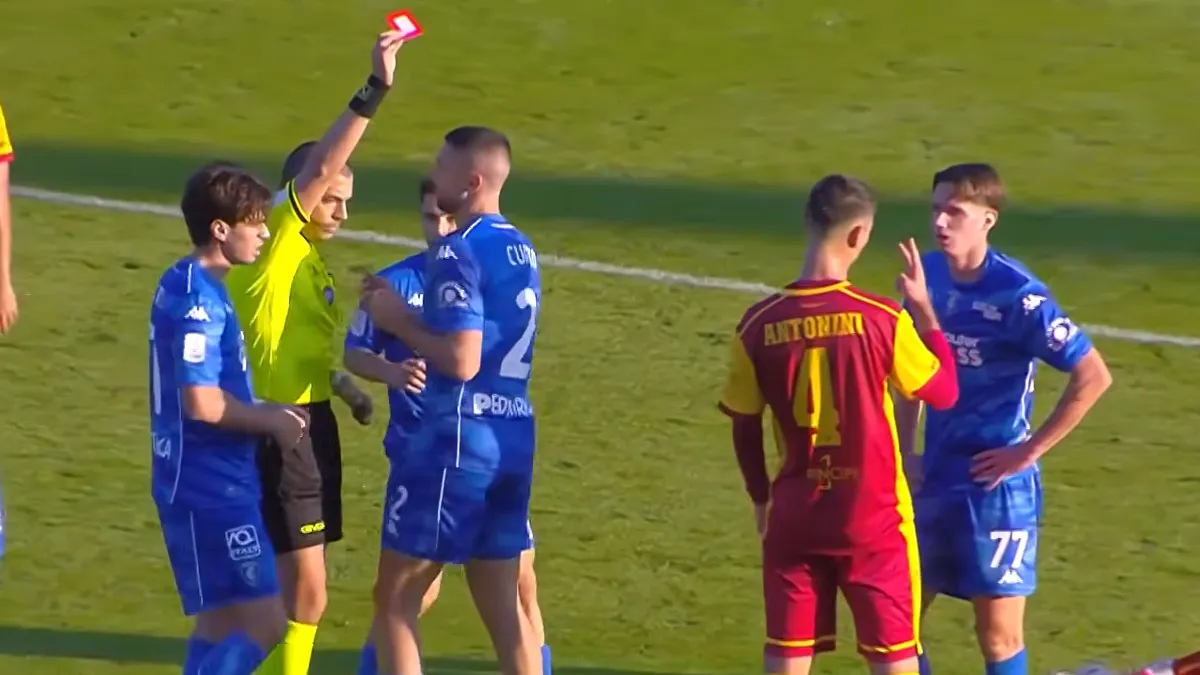 «Краще б в них було одинадцять гравців»: тренер Катандзаро відверто оцінив вилучення українця Попова за Емполі