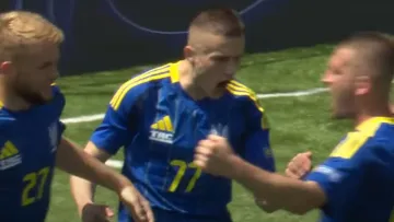 Збірна України знищила Сербію з рахунком 7:2 на чемпіонаті Європи: синьо-жовті достроково вийшли в плей-оф
