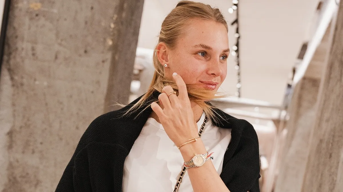 Зірка ММА не приховує свого кохання до української тенісистки: що він подарував та як виглядає пара