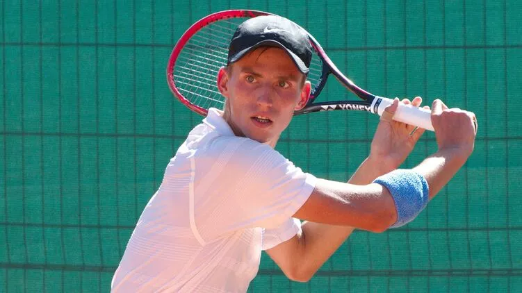 Кравченко вилетів у півфіналі кваліфікації ATP Challenger Tour: українець у двох сетах поступився росіянину
