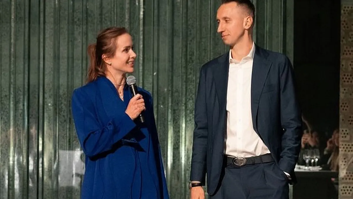 Дружина Усика, Беленюк та зірки серед гостей: Світоліна і Стаховський відкрили бізнес та влаштували вечірку