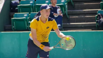 Якубенко вийшов до 1/4 фіналу турніру серії ITF у Франції: молодий українець переміг суперника з Нідерландів