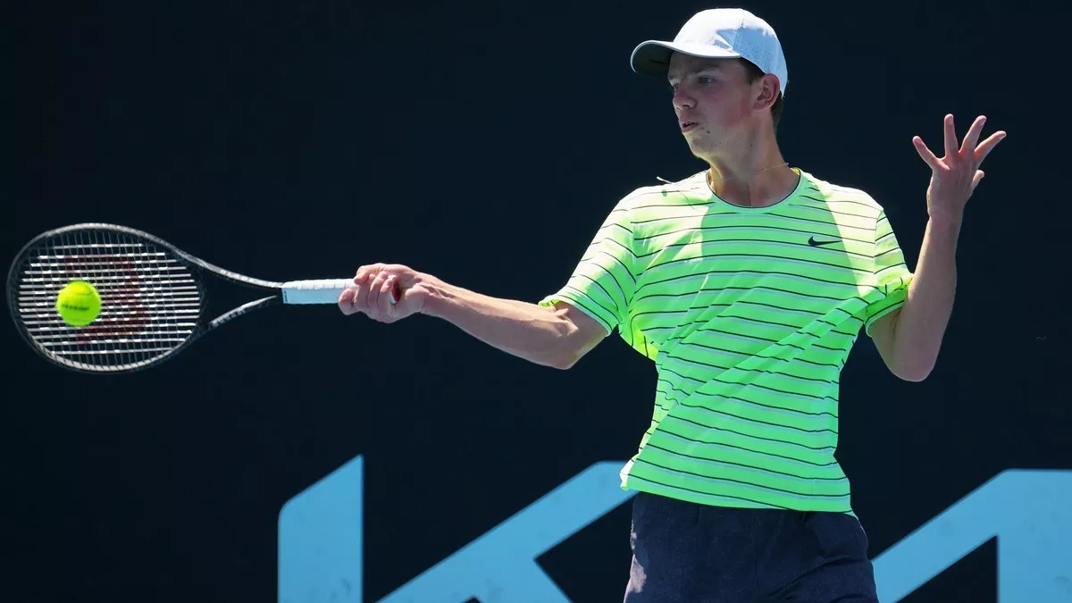 Якубенко провалив кваліфікацію до юнацького US Open: українець без шансів поступився турецькому тенісисту