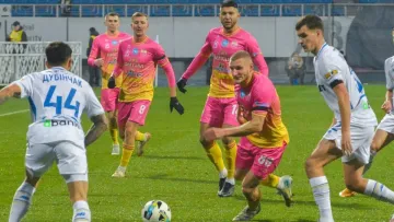 «На коліна перед ним ставайте»: фанати Динамо шоковані фіаско від СК Полтава та шукають нового тренера