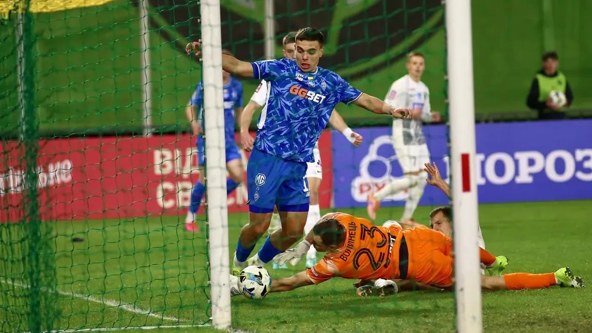 «Такі атлети в атаці Динамо не грали»: Буряк порівняв Пономаренка з Блохіним та Бєлановим