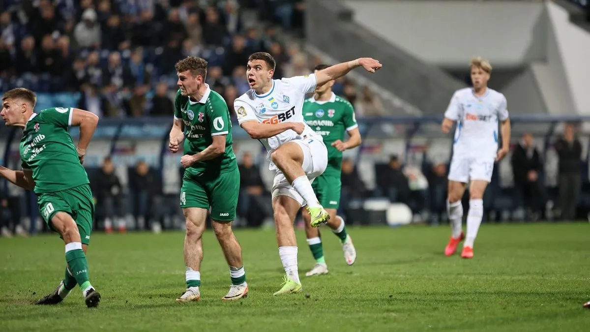 «Здатен постояти за себе, якщо щось не подобається»: відомий коуч прокоментував слова Циганика про Пономаренка