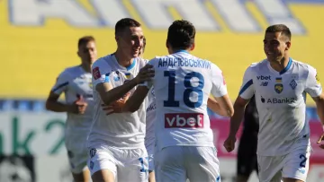 Динамо розгромило Зорю у перенесеному матчі УПЛ: команда Шовковського увійшла до топ-3, витіснивши Дніпро-1