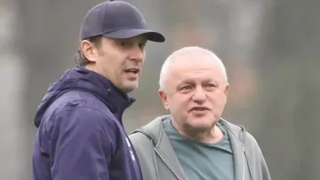 Шовковський зізнався, навіщо Суркіс заходив у роздягальню Динамо після гри з Кривбасом: заява тренера киян