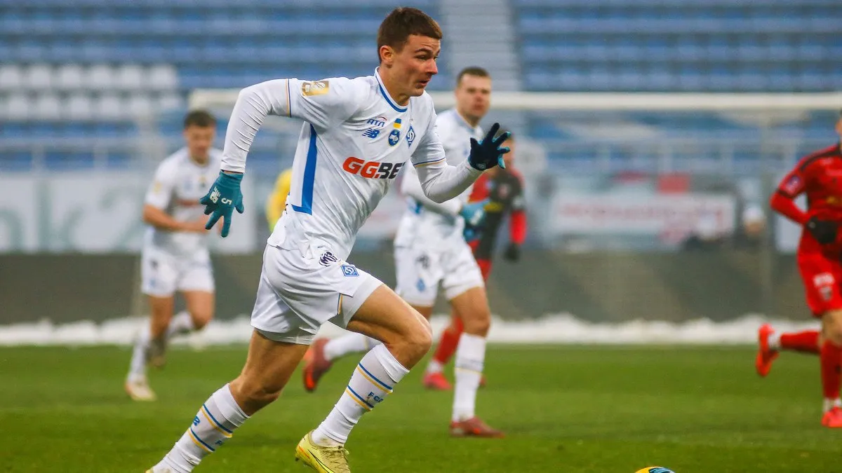 «Віддав мені свою футболку»: півзахисник Динамо отримав подарунок від колишнього нападника Ювентуса і ПСЖ