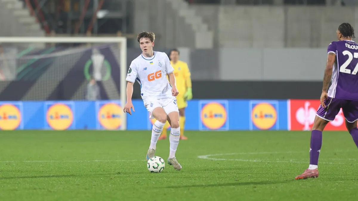 «Не обіймати суперників і чіплятися за косички»: Кварцяний сказав таланту Динамо грати як Бекенбауер і Балтача