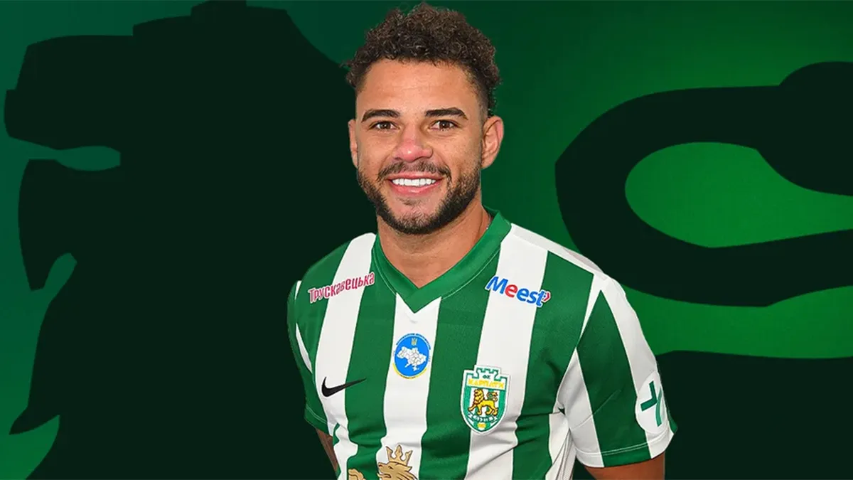 Карпати підписали п'ятого гравця Руху в це трансферне вікно: хто став новим футболістом львівського клубу