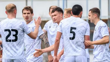 Пономарьов проти ван Леувена: ЛНЗ розгромив Кривбас в УПЛ перед битвою з Шахтарем