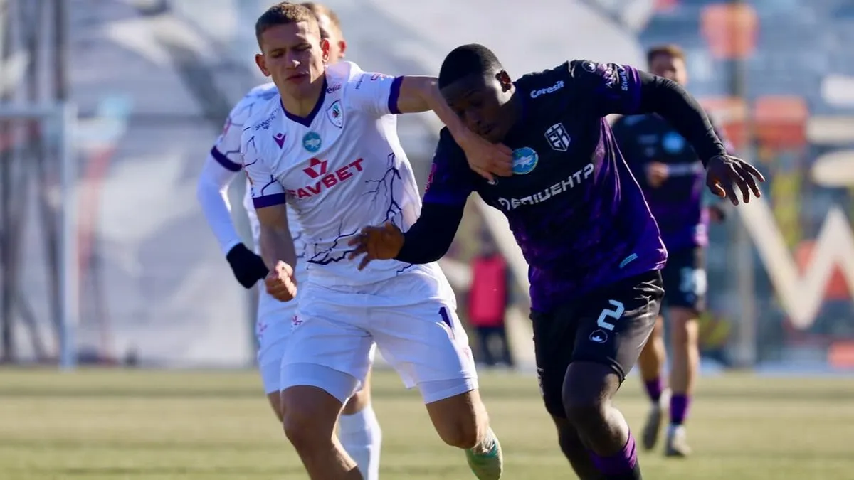 ЛНЗ відірвався від Шахтаря і продовжує очолювати турнірну таблицю УПЛ: команда Пономарьова обіграла Епіцентр