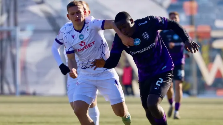 ЛНЗ відірвався від Шахтаря і продовжує очолювати турнірну таблицю УПЛ: команда Пономарьова обіграла Епіцентр